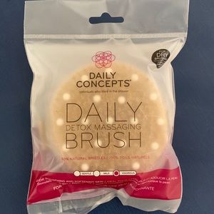 3 for $15 FULL-SIZED PRODUCT SALE - Detox Brush